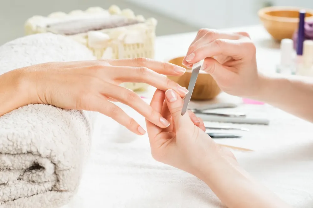 manucure-lile-a-ongles